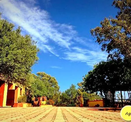 Nocleg ze śniadaniem Agriturismo E Antica Fattoria Matteu *
